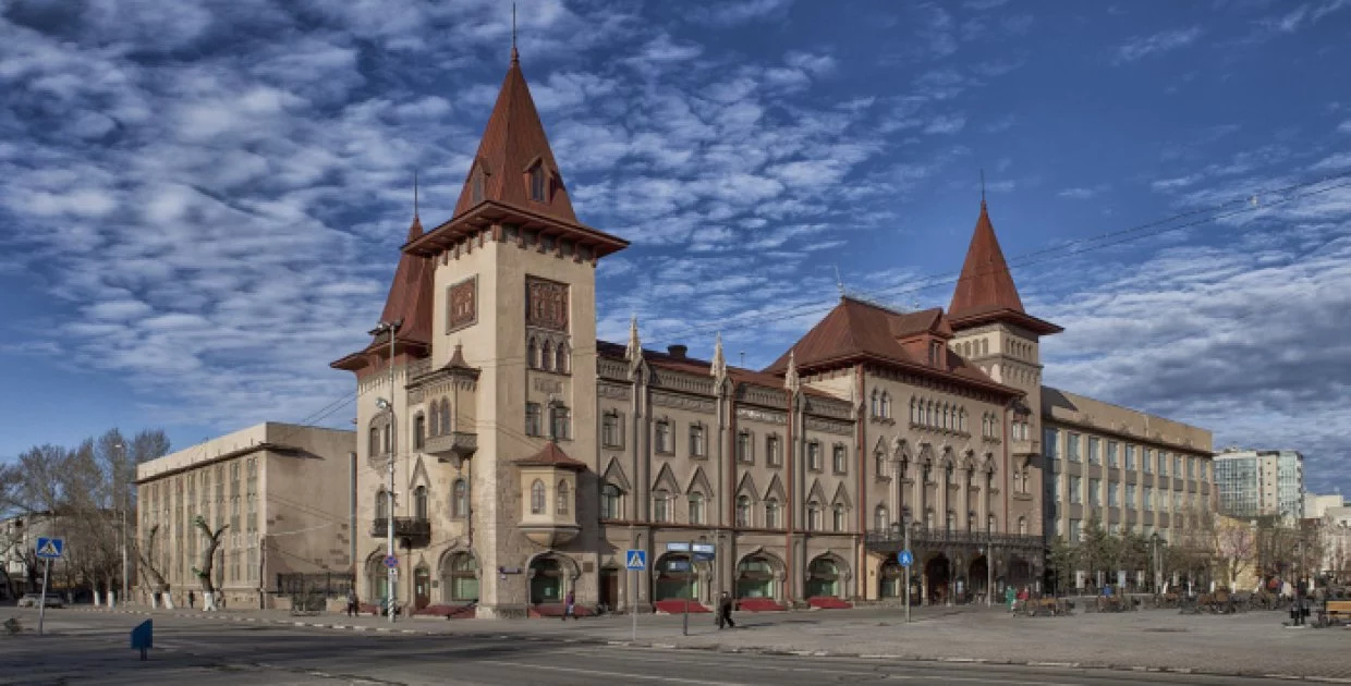 Саратовская государственная консерватория имени Л. В. Собинова