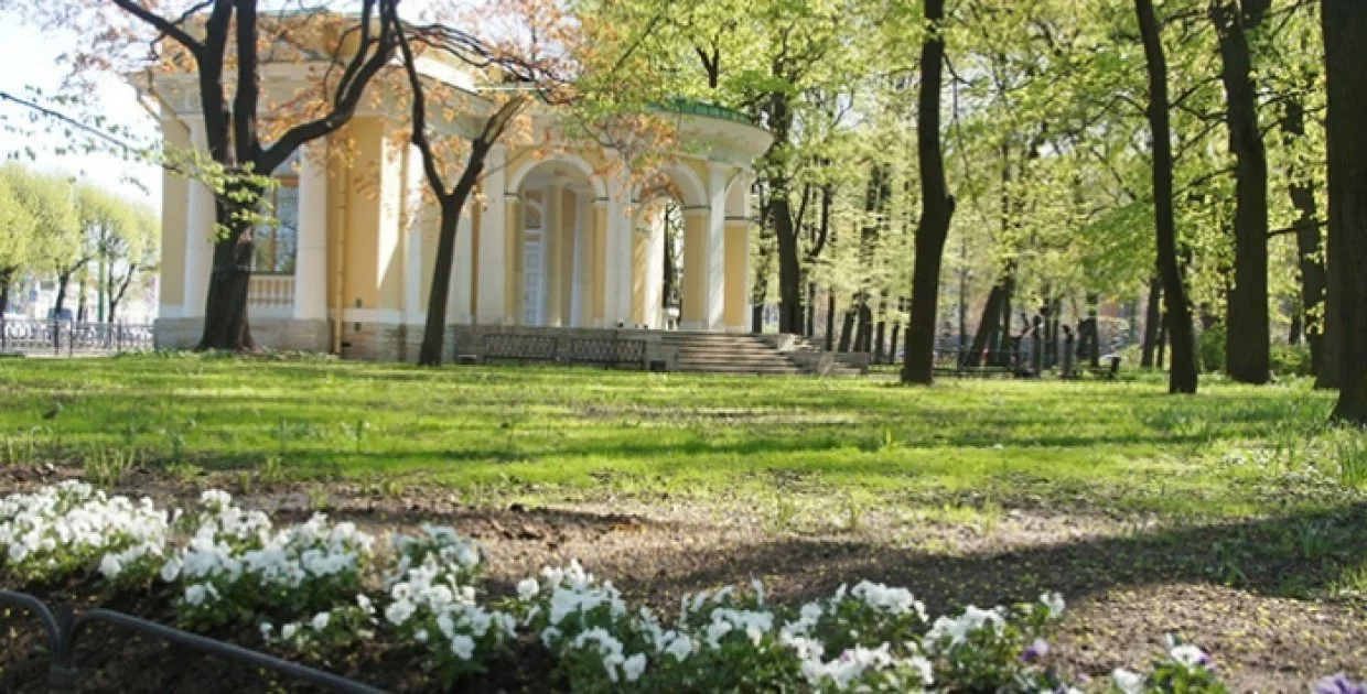 Михайловский сад