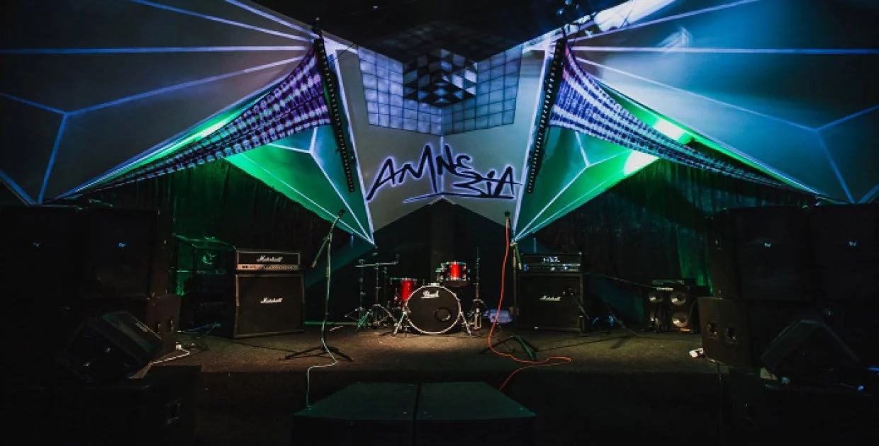 Music cafe Amnesia